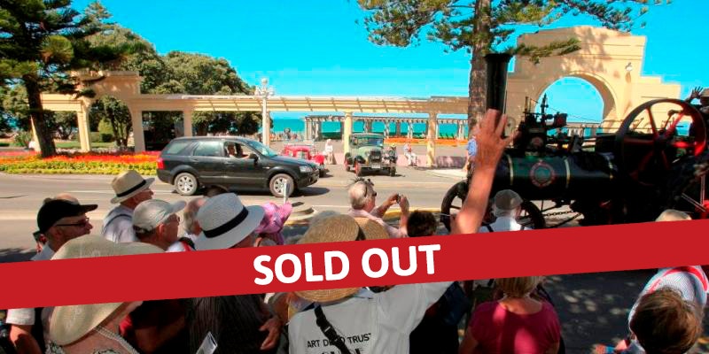 Art Deco Magnum Walk